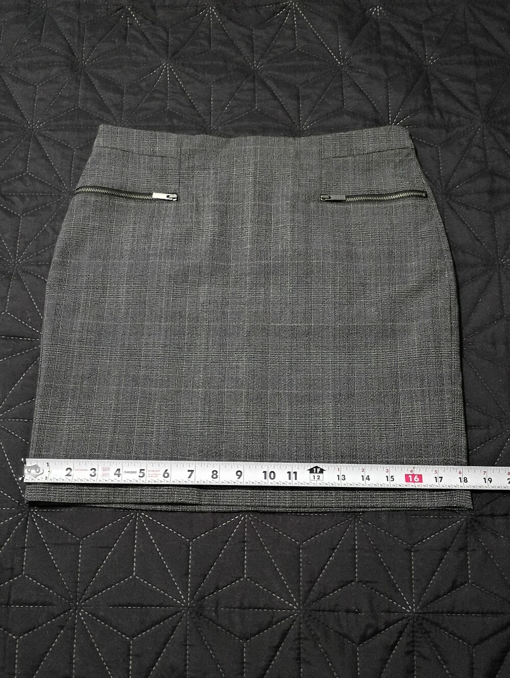 **3/$16 SALE -  Classic Gray Reitmans Pencil Skirt with Zip Pocket Detail
